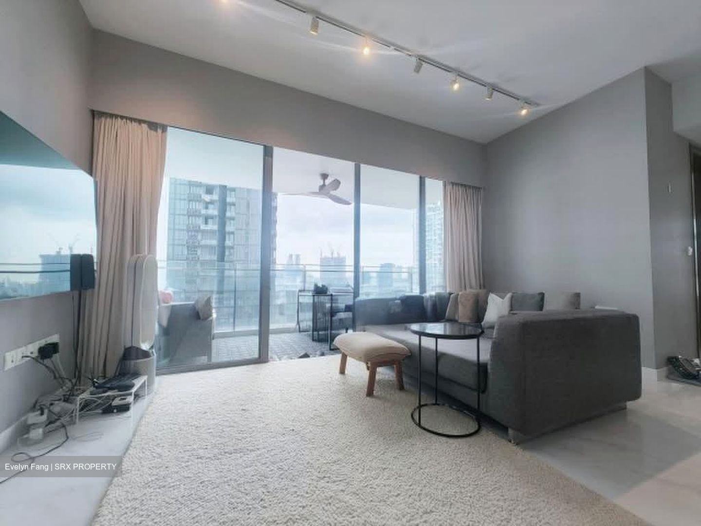 Starlight Suites (D9), Apartment #570155571